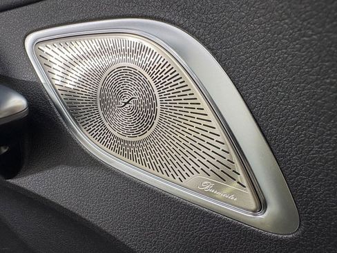 Used 2023 Mercedes-Benz EQE 500 4MATIC Sedan w/ Pinnacle Trim Package image 7