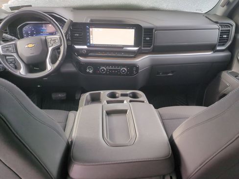 Certified 2022 Chevrolet Silverado 1500 LT w/ LPO, Dark Essentials Package image 20