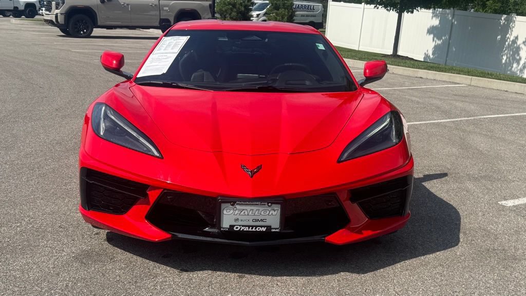 Used 2025 Chevrolet Corvette Stingray Premium Cpe w/ 3LT RWD image 5