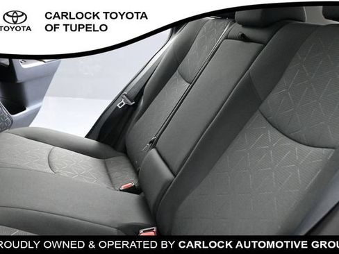 Used 2022 Toyota RAV4 XLE w/ Convenience Package AWD/4WD image 18