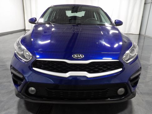 Used 2021 Kia Forte LXS FWD image 2