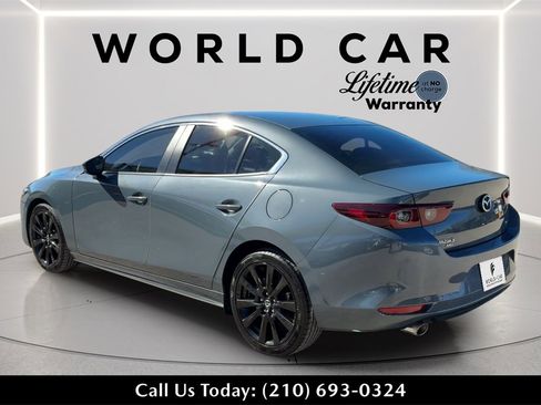 Used 2023 MAZDA MAZDA3 s image 5