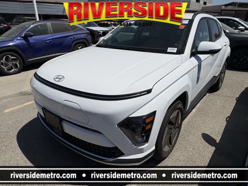 Certified 2024 Hyundai Kona SEL FWD image 1
