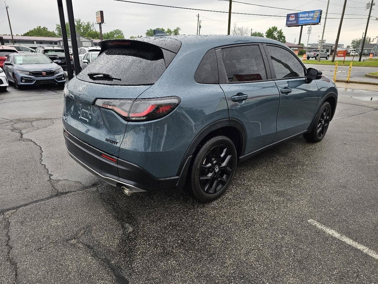 Used 2023 Honda HR-V Sport image 6