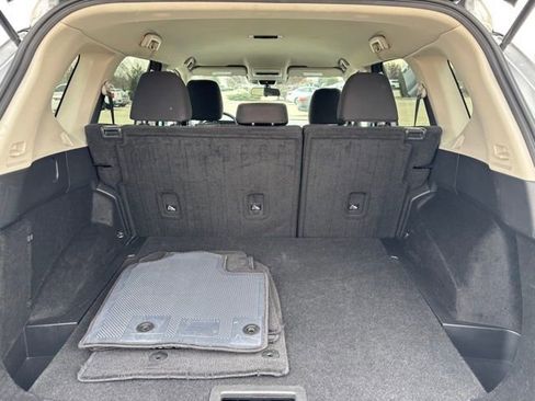 Used 2024 Nissan Rogue S image 9