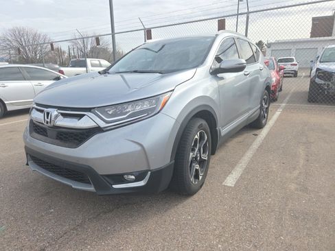 Used 2018 Honda CR-V Touring image 1