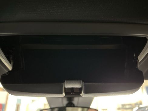 New 2026 Chevrolet Traverse LT w/ Midnight/Sport Edition image 36