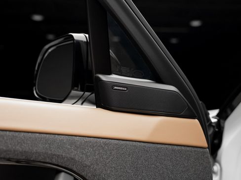 Used 2024 Land Rover Range Rover Sport SE image 51