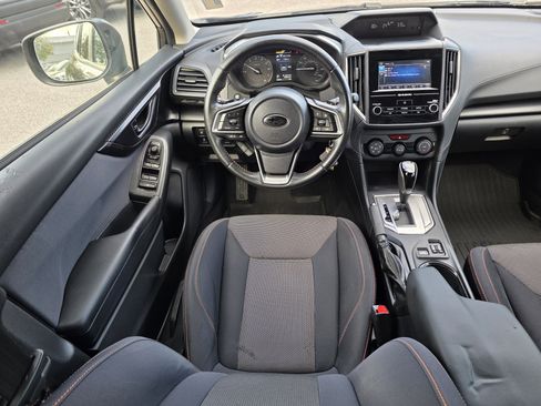 Used 2018 Subaru Crosstrek 2.0i Premium image 12