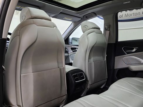 Used 2023 Acura RDX AWD w/ Technology Package image 16