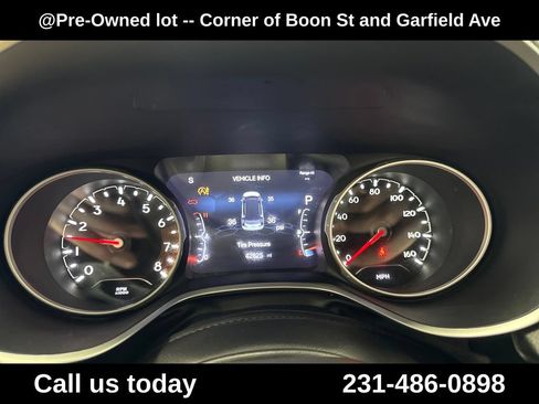Used 2020 Jeep Compass Limited AWD/4WD image 21