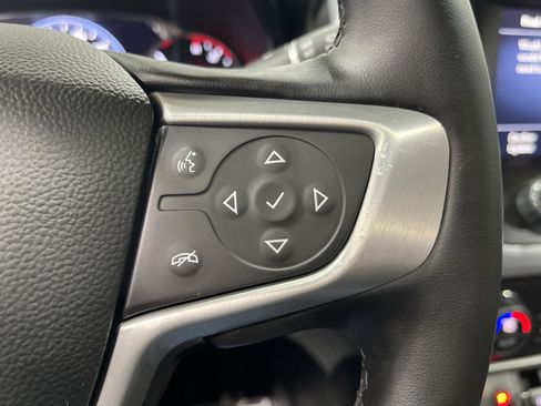 Used 2023 GMC Acadia SLT w/ Elevation Edition image 30