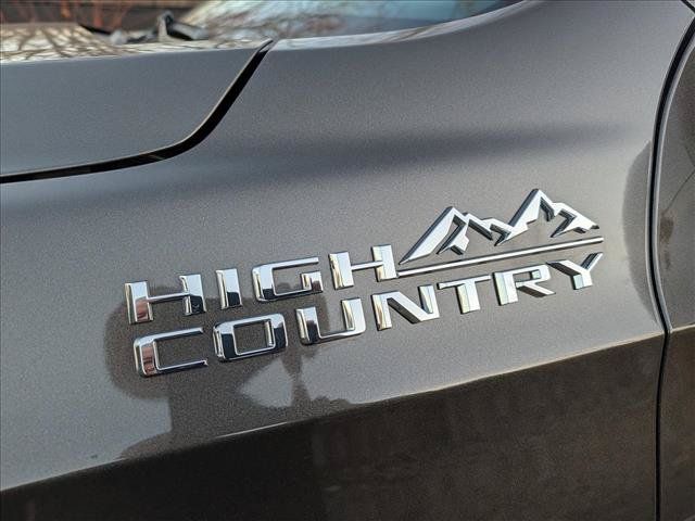 Used 2021 Chevrolet Tahoe High Country w/ Premium Package AWD/4WD image 10