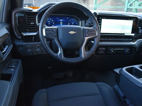 Used 2025 Chevrolet Silverado 1500 LT w/ Protection Package image 18