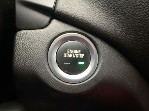 Certified 2021 Chevrolet Equinox LT image 24