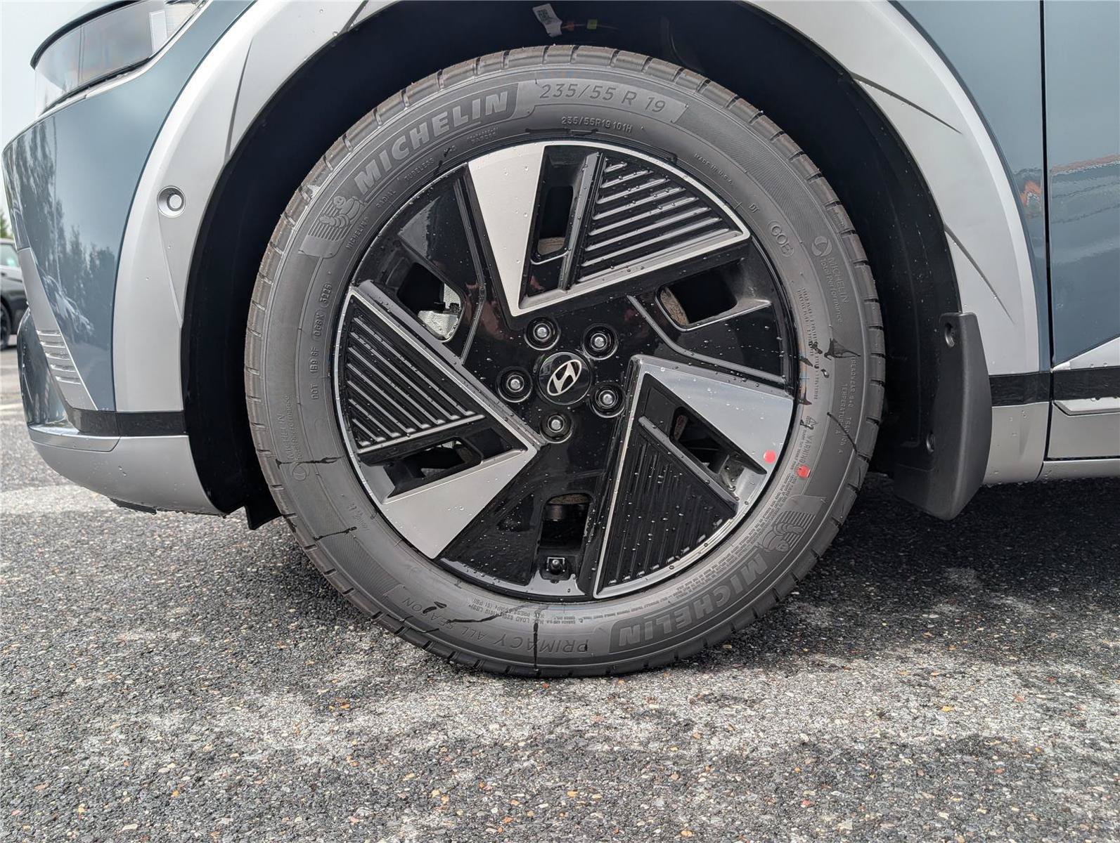 New 2027 Hyundai Ioniq 5 Limited RWD image 6