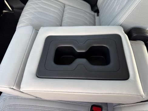 New 2026 Mitsubishi Outlander SEL FWD image 27