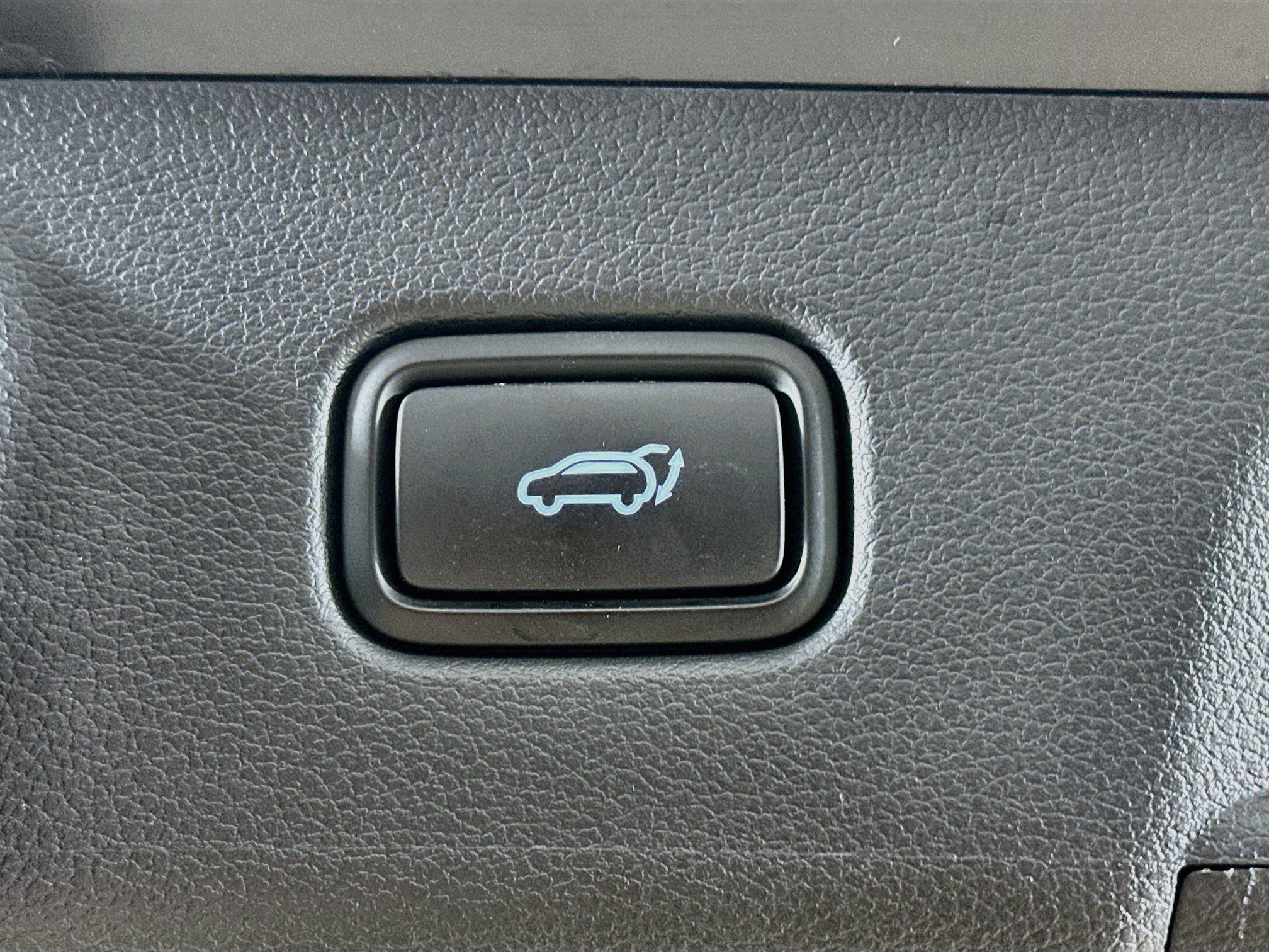 Used 2025 Hyundai Palisade SEL AWD/4WD image 32
