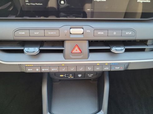 New 2026 Kia K4 FWD image 31