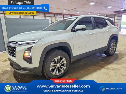 Used 2025 Chevrolet Equinox LT FWD image 1
