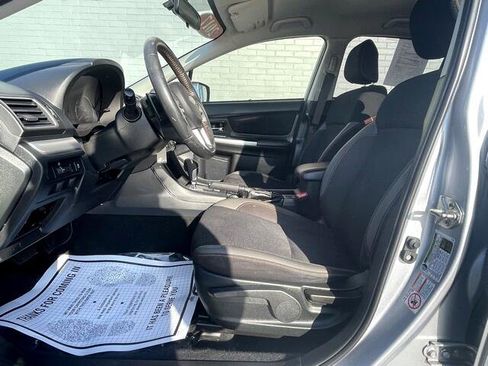 Used 2017 Subaru Crosstrek 2.0i Premium image 12