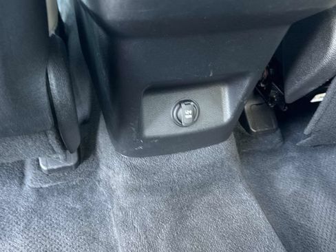 Used 2020 Kia Telluride S FWD image 14
