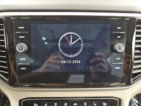 Used 2023 Volkswagen Atlas SEL Premium AWD/4WD image 25
