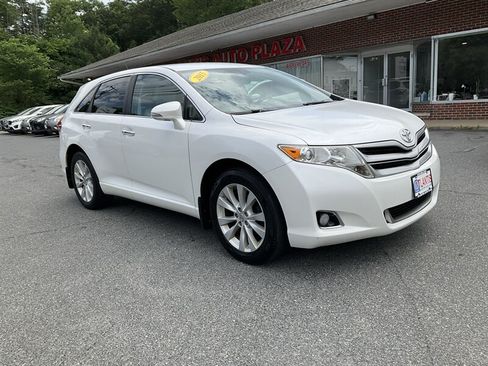 Used 2015 Toyota Venza XLE AWD/4WD image 3