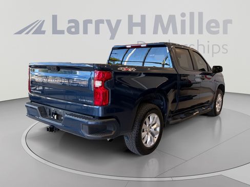 Used 2022 Chevrolet Silverado 1500 Custom AWD/4WD image 5