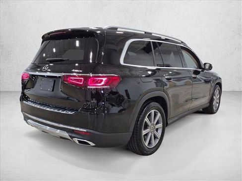 Used 2023 Mercedes-Benz GLS 450 4MATIC image 5
