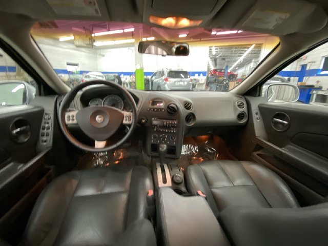 Used 2004 Pontiac Grand Prix GT2 w/ Leather Trim Pkg FWD image 26