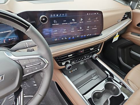New 2026 Chevrolet Tahoe High Country AWD/4WD image 8
