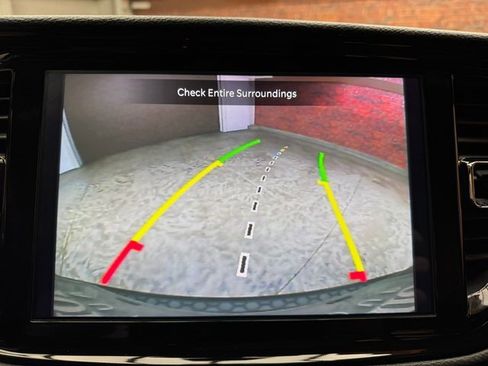 Used 2025 Dodge Durango GT image 21