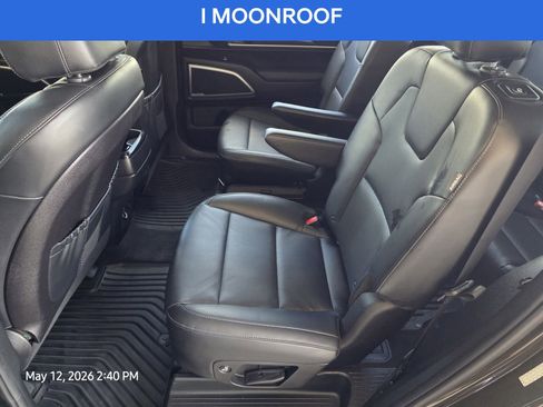Used 2023 Kia Telluride S w/ S Sunroof Package FWD image 16