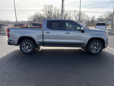 New 2026 Chevrolet Silverado 1500 LT image 2