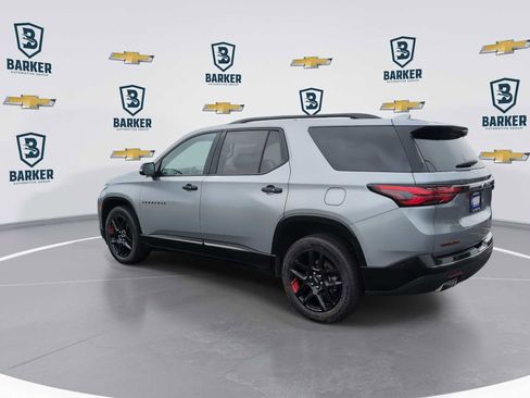Used 2023 Chevrolet Traverse Premier w/ Redline Edition AWD/4WD image 6