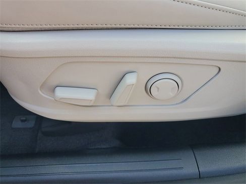 New 2026 Kia Sorento S w/ S Panoramic Sunroof Package image 24