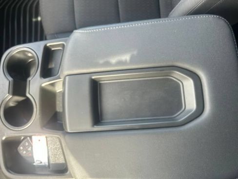 Used 2024 Chevrolet Silverado 1500 LT AWD/4WD image 29