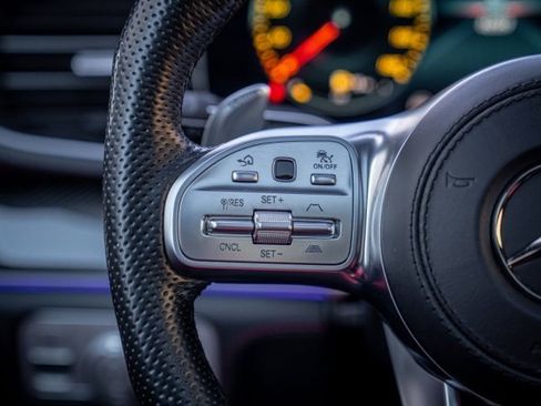 Used 2021 Mercedes-Benz GLE 53 AMG 4MATIC image 30