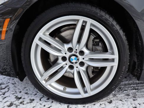Used 2013 BMW 550i xDrive Sedan image 42