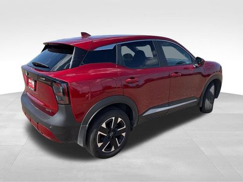 Certified 2025 Nissan Kicks SV AWD/4WD image 8