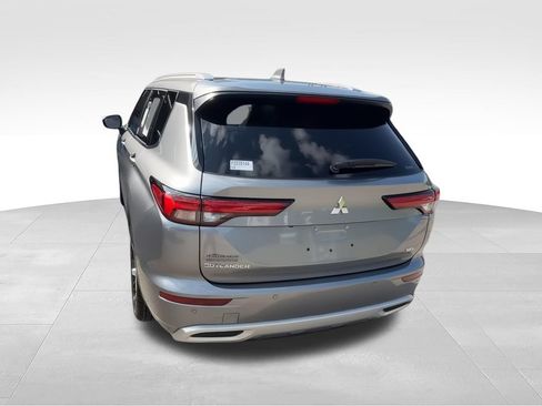 Used 2023 Mitsubishi Outlander SEL AWD/4WD image 7
