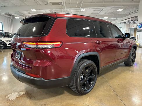 Used 2021 Jeep Grand Cherokee L Laredo image 7