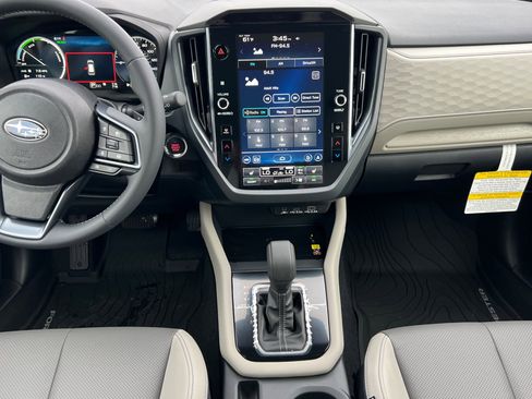 New 2025 Subaru Forester Limited w/ Popular Package image 13