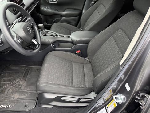 Used 2024 Honda HR-V LX image 11
