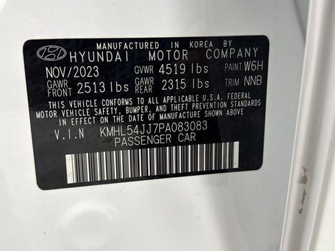 Used 2023 Hyundai Sonata Limited w/ Cargo Package image 37