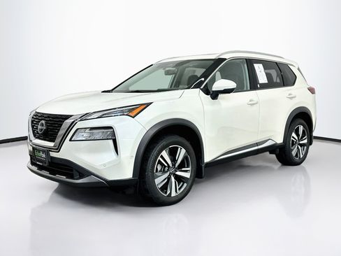 Used 2023 Nissan Rogue SL w/ SL Premium Package AWD/4WD image 3