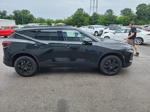 Used 2024 Chevrolet Blazer LT w/ Convenience Package FWD image 6