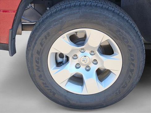 Used 2021 RAM 1500 Big Horn RWD image 8