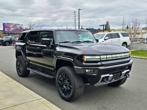 New 2026 GMC Hummer EV SUV w/ LPO, Dark Essentials Package image 7